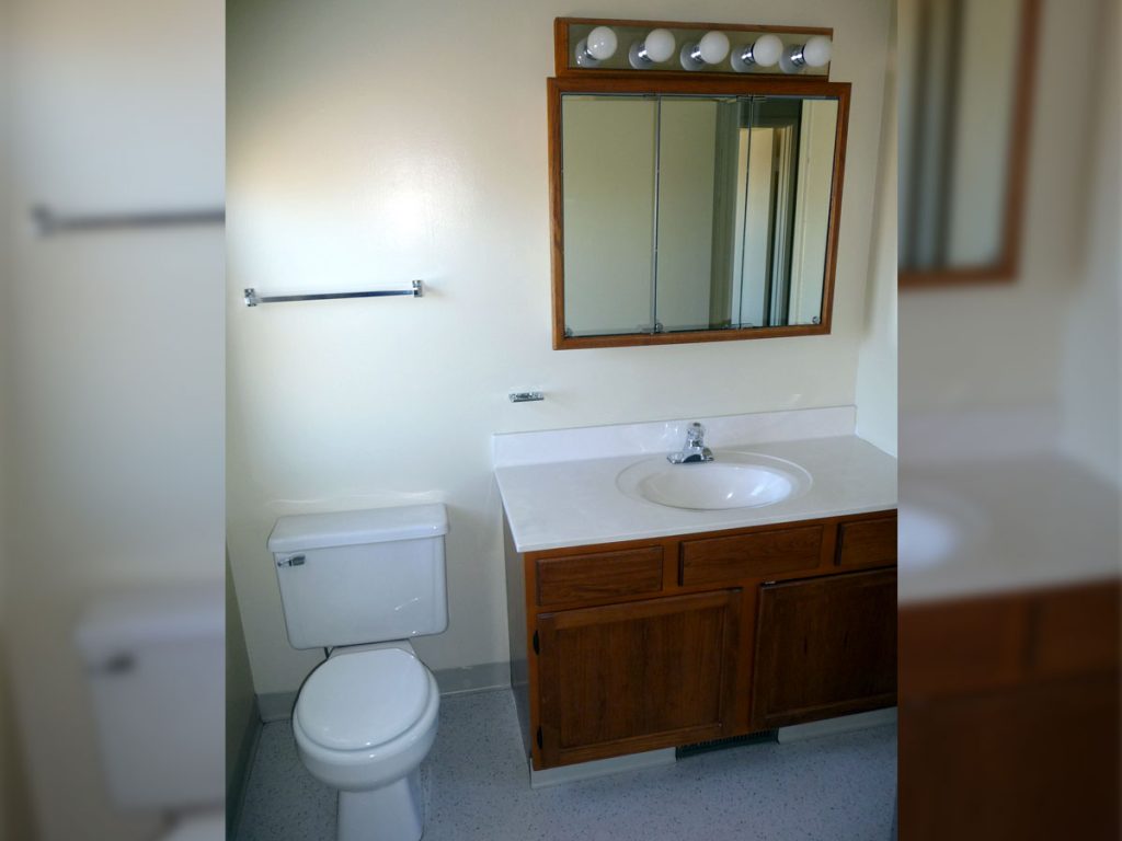 townhouse-bath